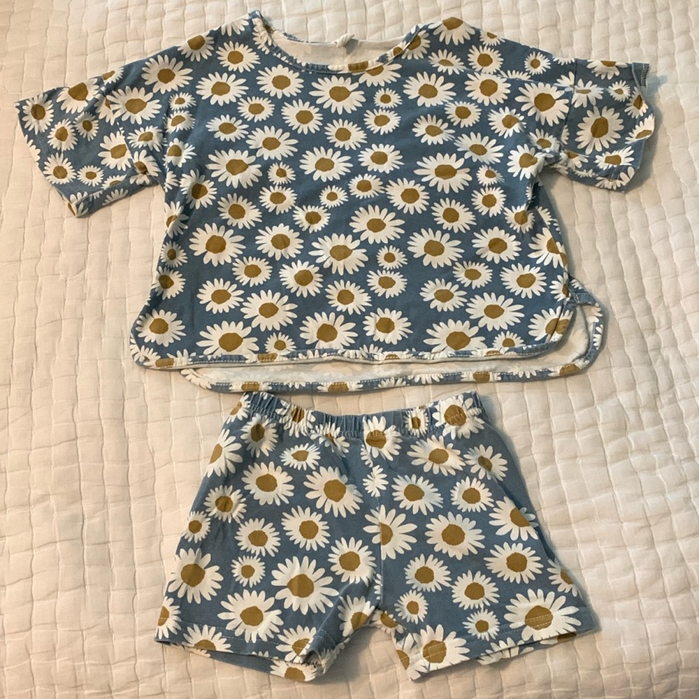 Alice and Ames outfit